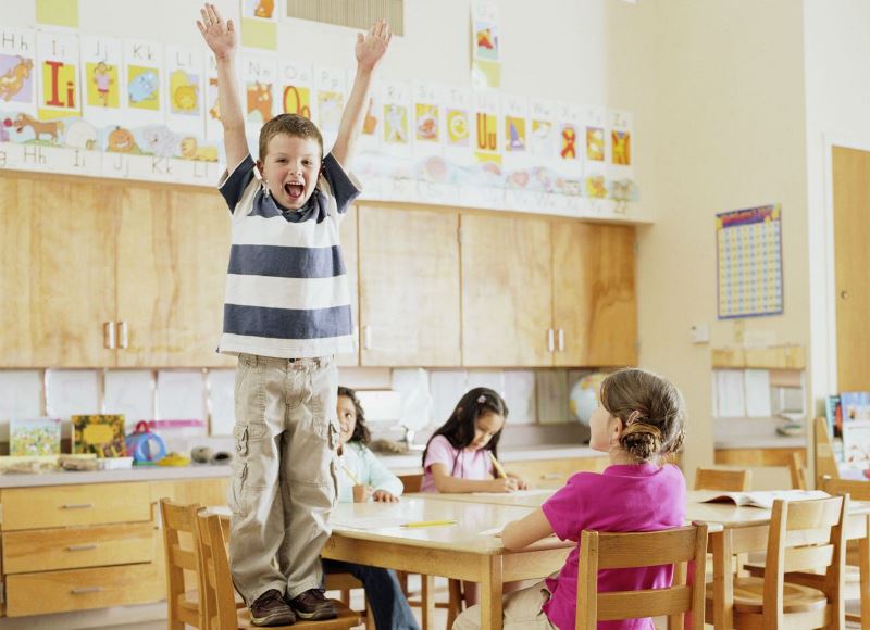 Синдром дефицита внимания и гиперактивности (СДВГ) Синдром дефицита внимания и гиперактивности (СДВГ)